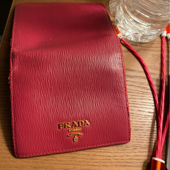 Authentic PRADA Saffiano Leather Bifold Wallet 
Comes with COA - Picture 4 of 9